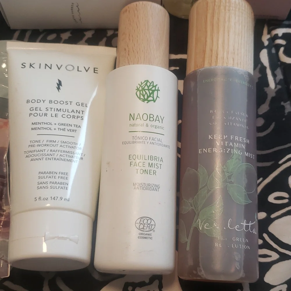 Beauty Bundle - Picture 2 of 5